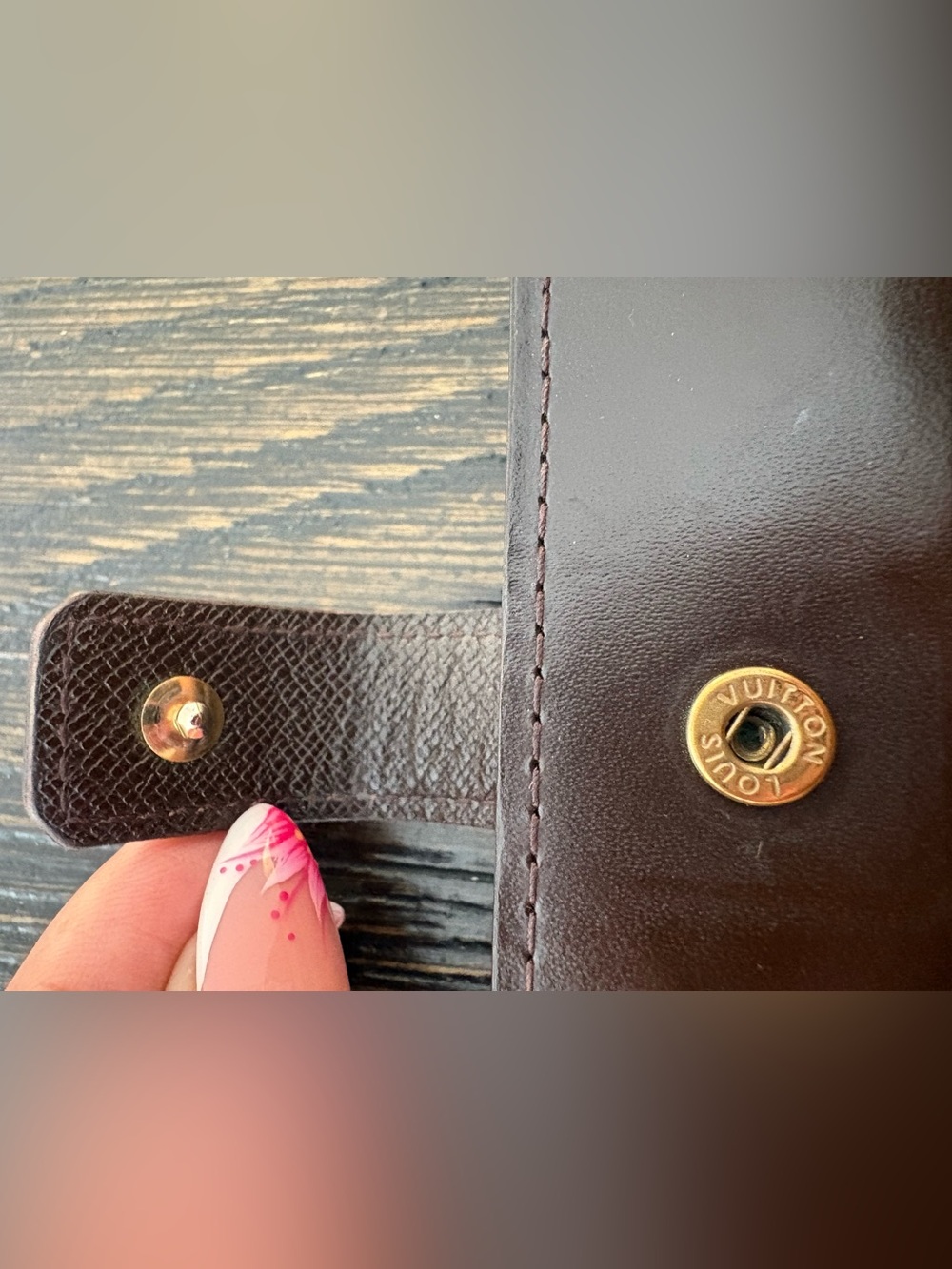 Louis Vuitton Wallet - Picture 6 of 11